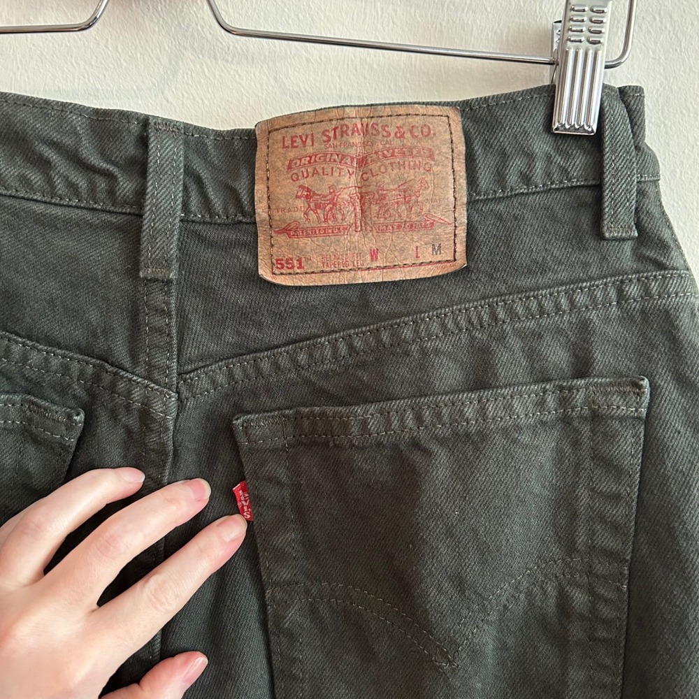 Vintage Levi's 551 Jeans Olive Green 12 MED Relaxed Tapered High Waist USA Made - Picture 4 of 6